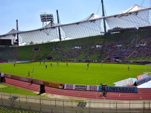 Beispiel das Olympiastadion in München 300x225